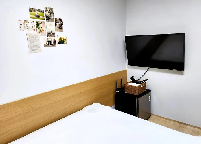 The Nampo Hotel *